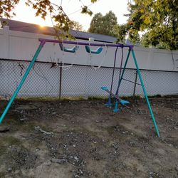 Outdoor Swing Set 