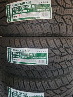 285-70-17 !!! ROCKBLADE A/T LT !!! $560 LAS 4 LLANTAS MONTADAS Y BALANCEO INCLUIDO 👌