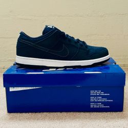 Nike SB Dunk Low US Passport