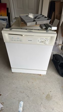 Hot Point Dishwasher