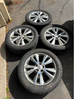 2019 Jeep grand Cherokee wheels an tires 20”