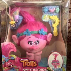 DreamWorks Trolls Poppy Style Station (WestSide)