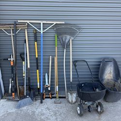 Gardening Tool Lot