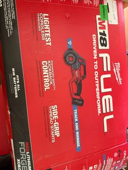 Milwaukee M18 FUEL Cordless Pipe Threader