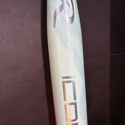 2026 Rawlings Icon Composite Baseball bat 31inch grip is damaged