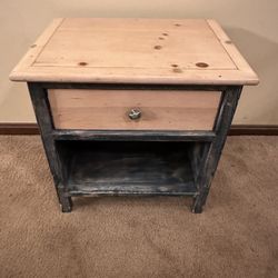 Wood End Table 