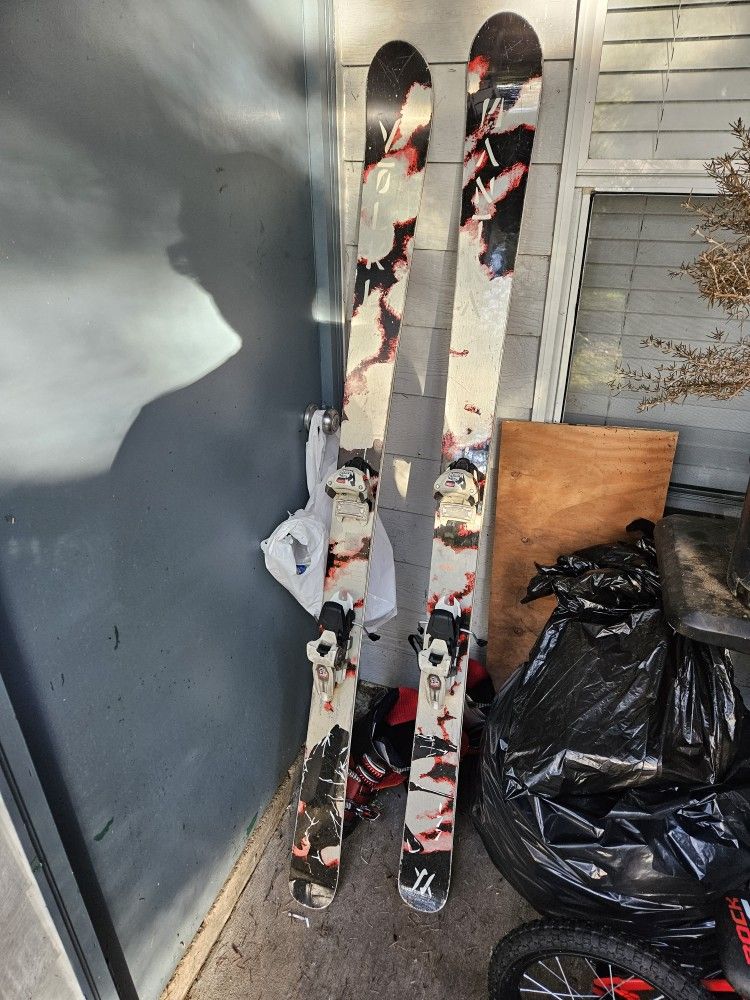 Used VOLKl Mantra Ski for Sale in Hillsboro, OR OfferUp