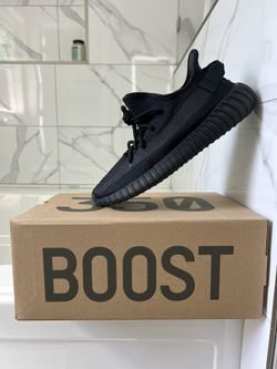 Yeezy Boost 350 Onyx Size 10