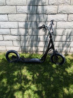 Mongoose scooter