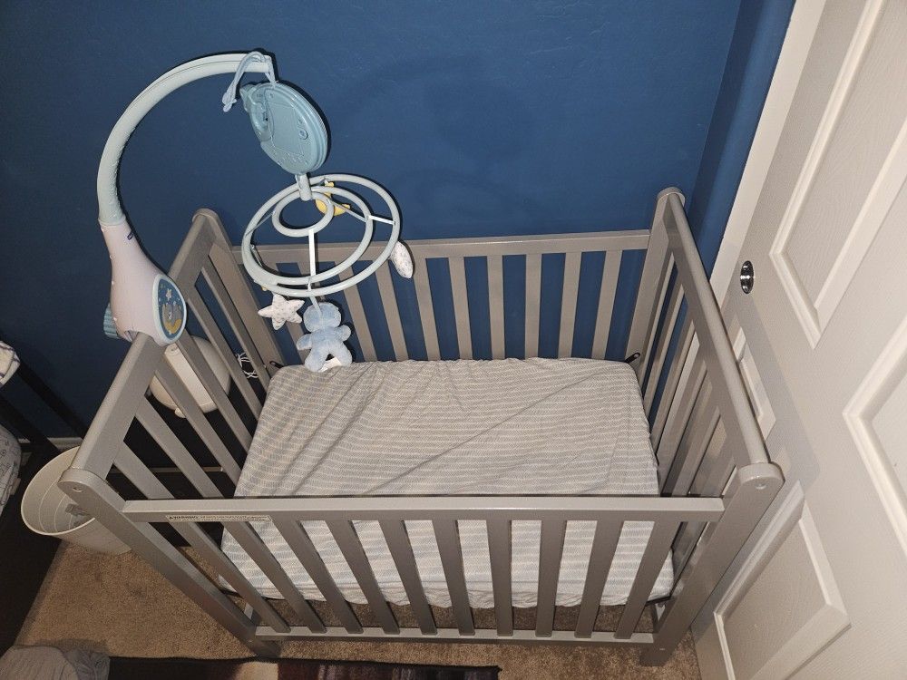 Like New Baby Crib