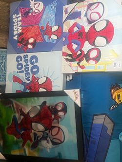Spidey and his amazing friends wall decor