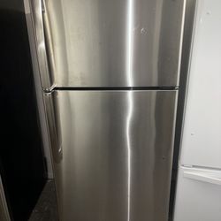 Ge Refrigerator Good Working Condition