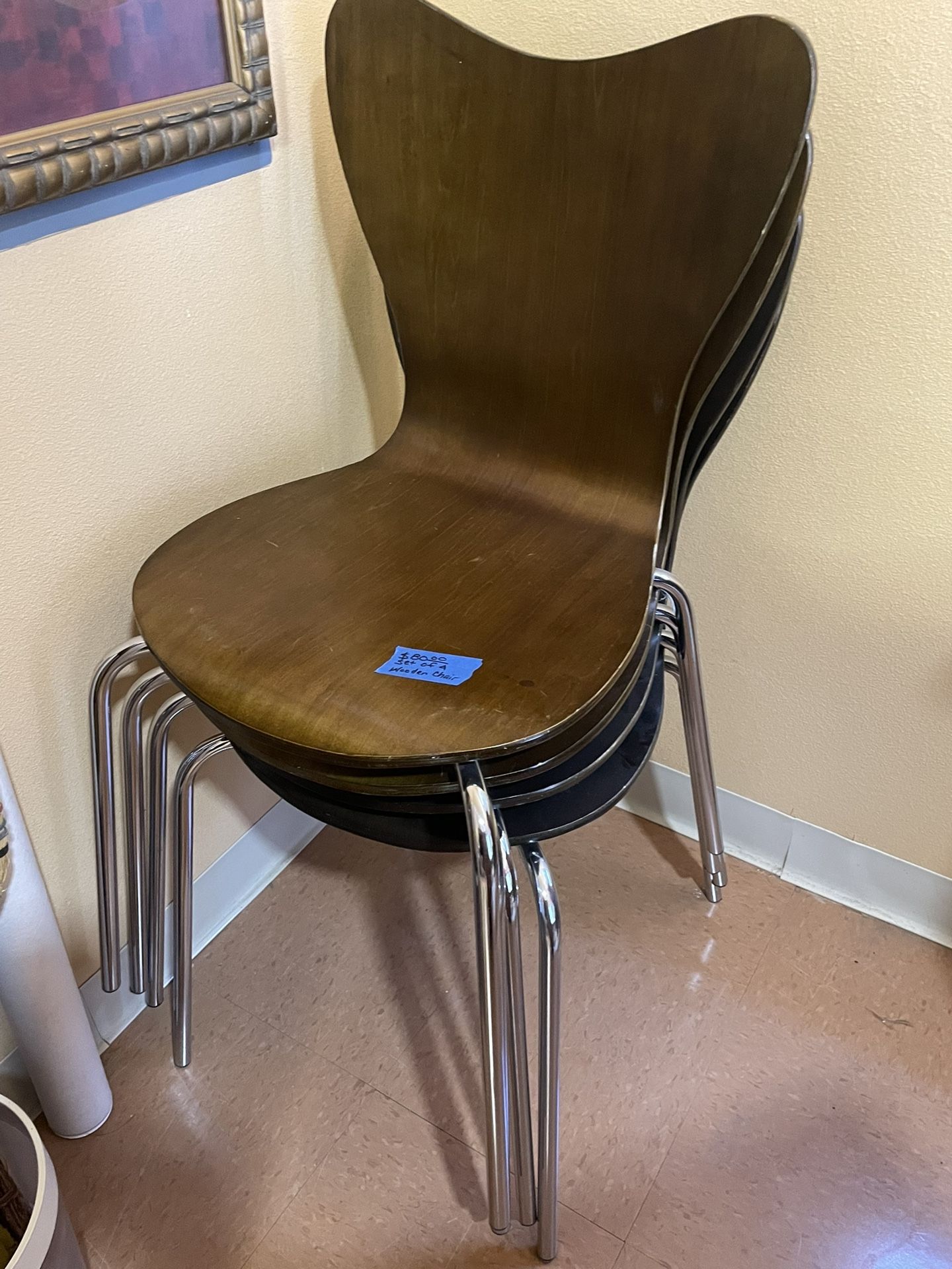4 Wooden/metal Chairs