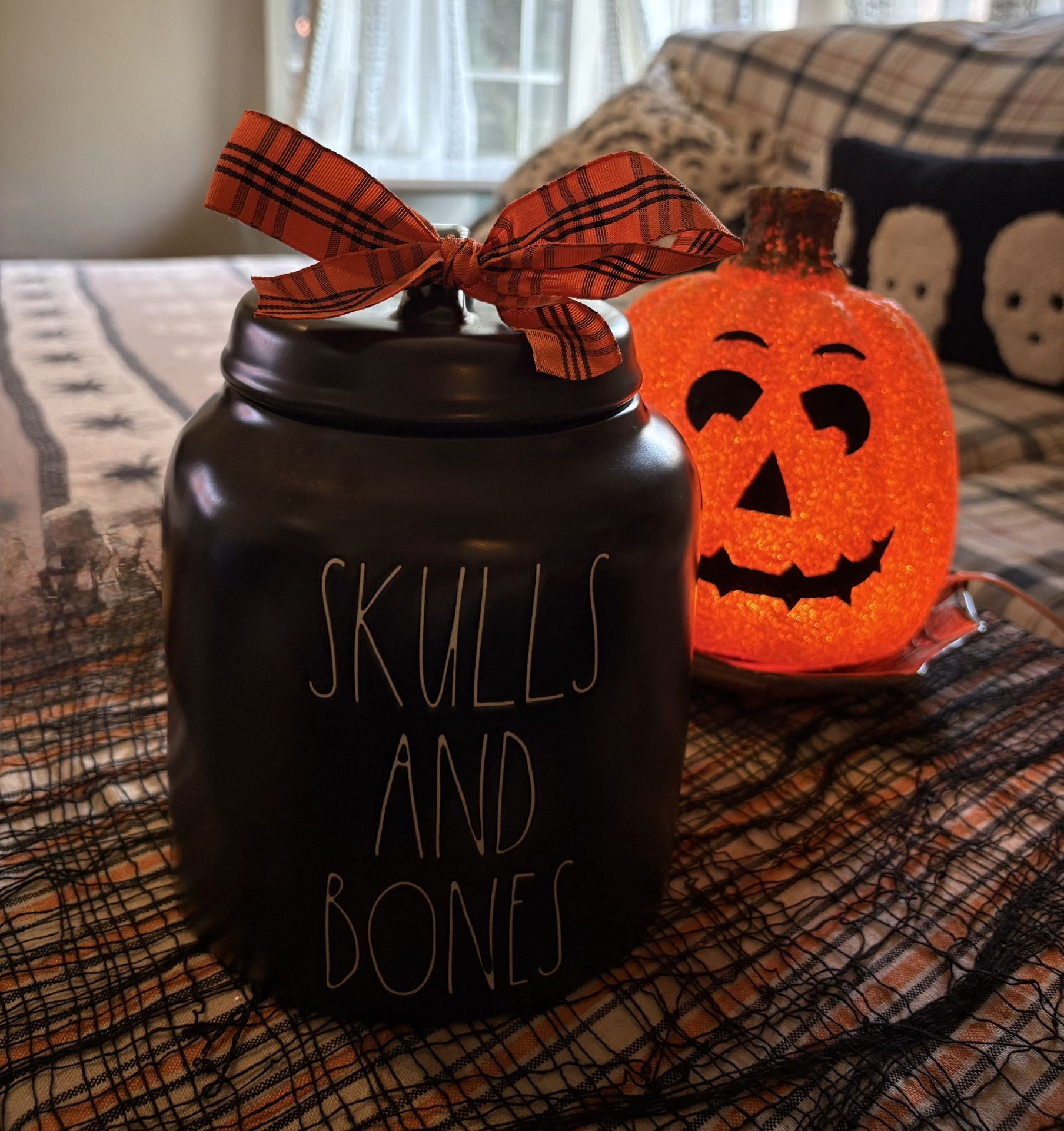 Rae Dunn Halloween black skulls canister
