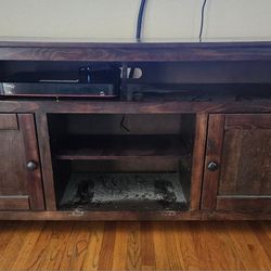 58 Inch TV/ Entertainment 