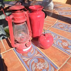 Garden decorations 3pcs. $8