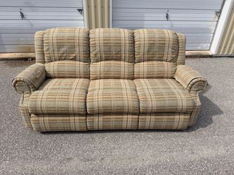 Dual Recliner Couch / Sofa