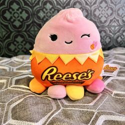 Reese’s Squishmallows