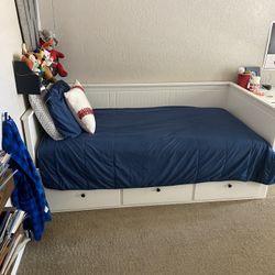 IKEA Hemnes Twin Bed With Storage And Trundle 