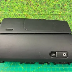 12-18 MERCEDES CLS550 W218 Glove Box Glovebox Storage Compartment OEM