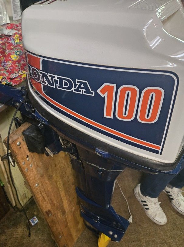 Honda 100 BL100 Outboard Marine Engine