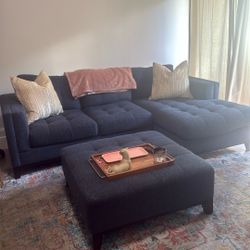 SECTIONAL SOFA WITH OTTOMAN 