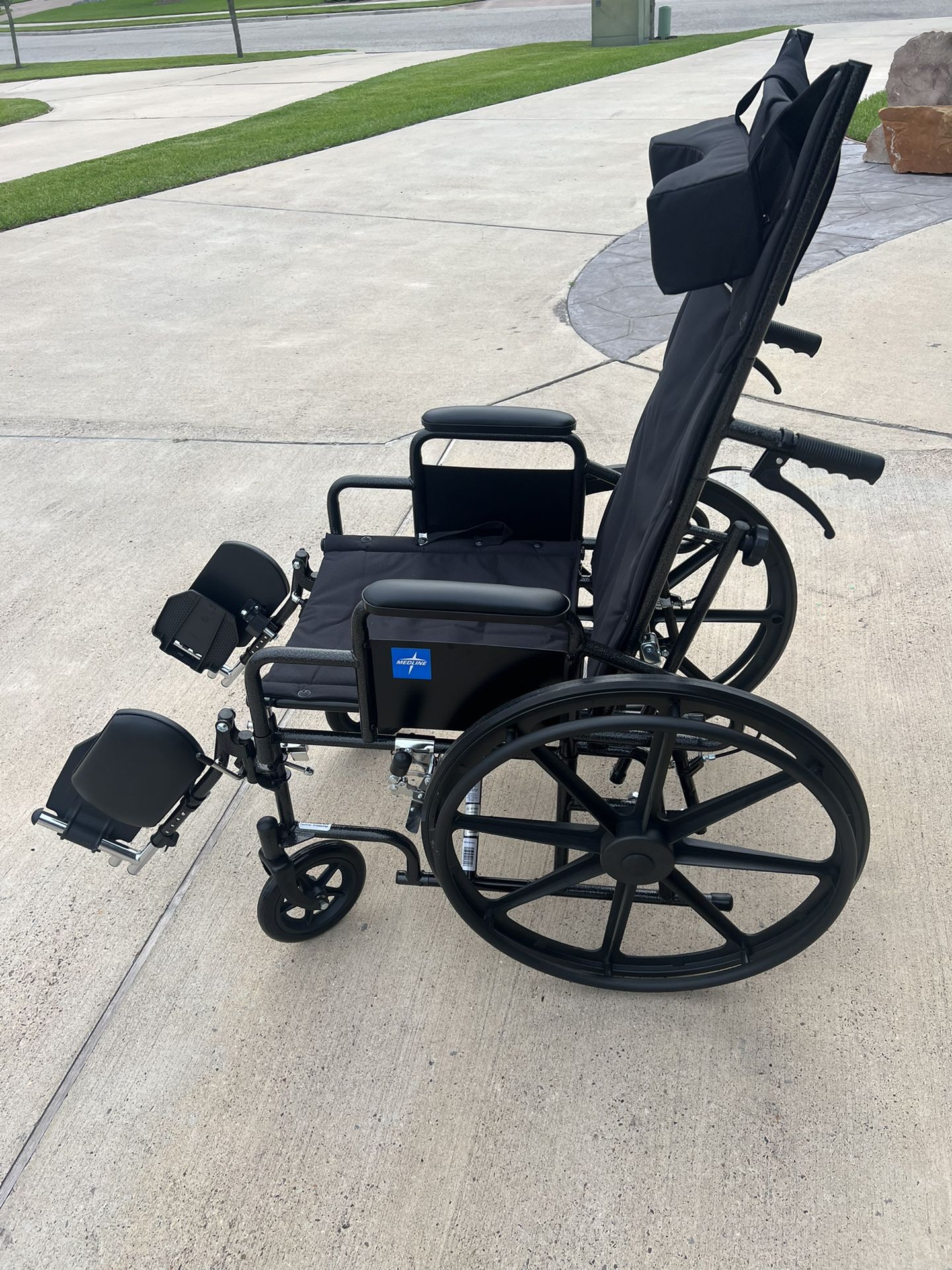 Wheelchair Reclining 