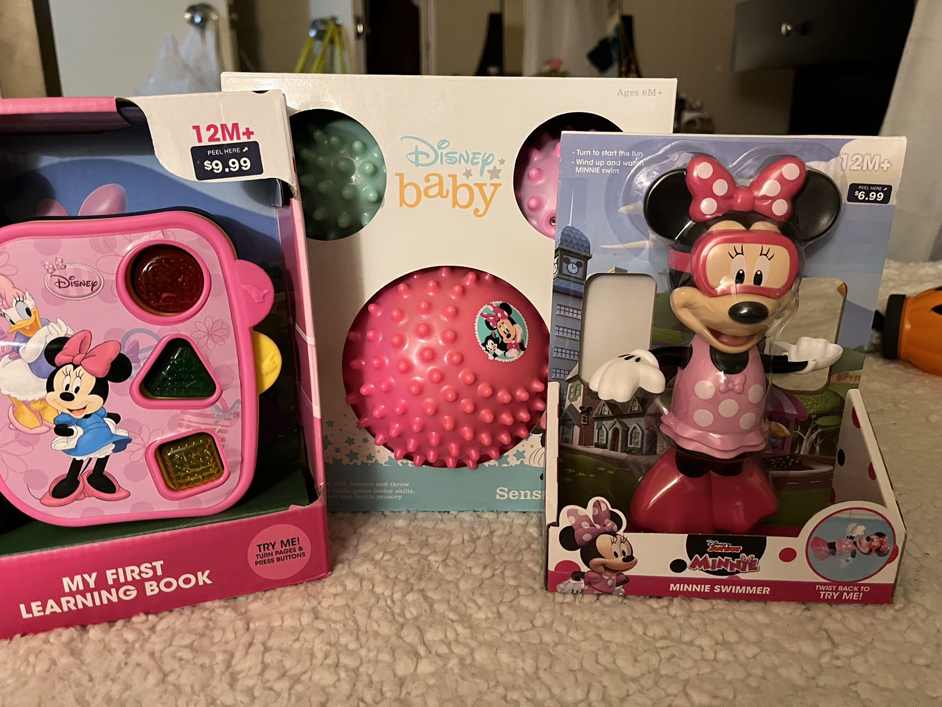 Minnie Mouse Lot 