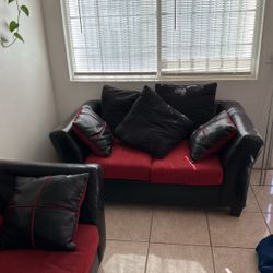 Sofá and A Love Seat 