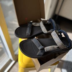 Teva Hurricane XLT2 Sandals (Men’s) Size 13