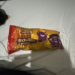 106 UNOPENED MINI packs of pokemon cards  