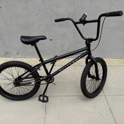 Elite 20” BMX Bike knobby tires LIKE NEW
