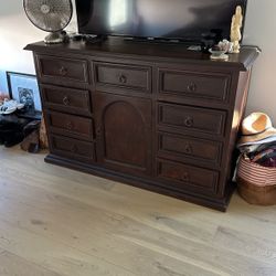 Wood Dresser