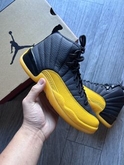 Jordan 12 University Gold
