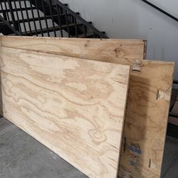 Plywood 3/4”  4’x8’ Saturday only