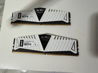 ADATA XPG 16GB (2x8GB) DDR4-3200 CL16 Gaming RAM