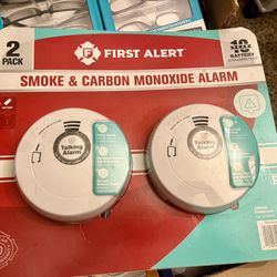 New! 2 Pack First Alert New Smoke & Carbon Monoxide Alarm Voice Alerts 10 Year 2018  located Off lake mead & Simmons area asking $25