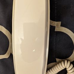 Colby CT-P100 Trimline Landline Desk Or Wall Phone. Redial, Mute, Flash, High/Lo Volume, Ringer On/Off. Top Sun Faded 