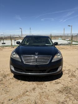 2014 Hyundai Equus