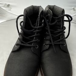 Dr. Martin Maelly Ladies 8” Boot & Keen Water Sandle 9”