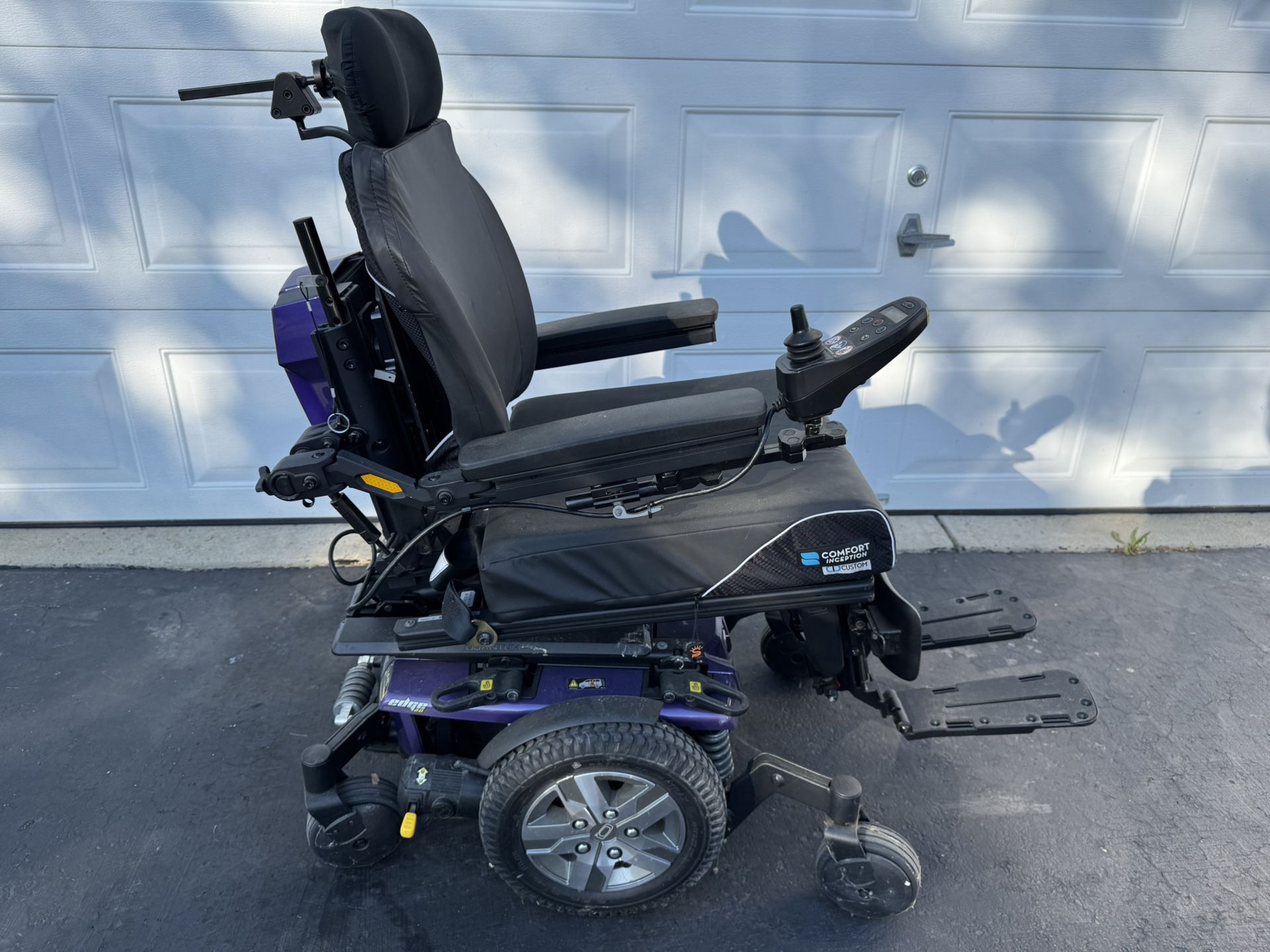 Quantum Edge 2.0 Power Wheelchair – Excellent Condition