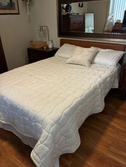 Full size,  mattress and bedframe