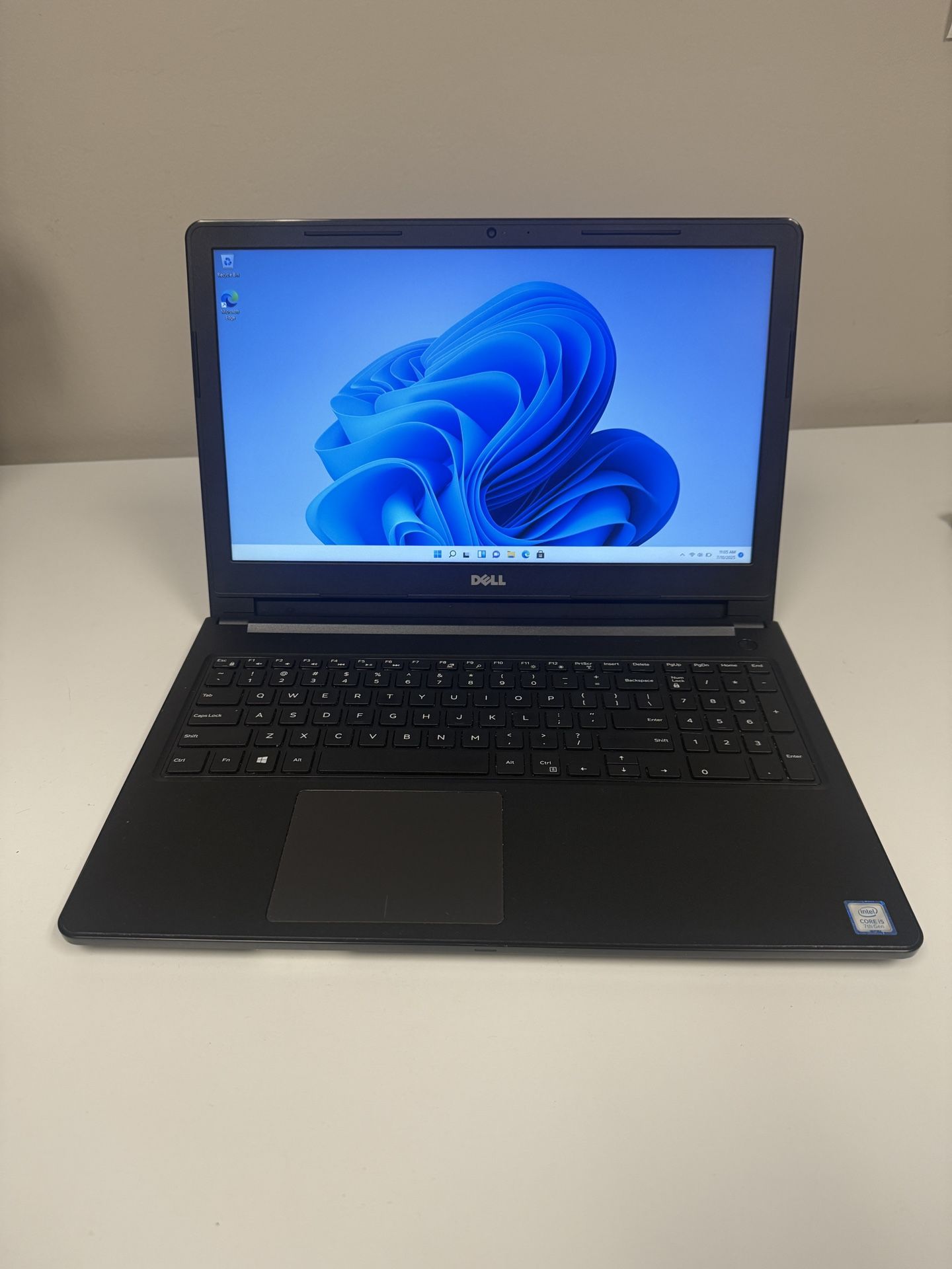 Dell Inspiron 15-3567 15” Laptop 2.70ghz Core i5-7200U 16gb RAM 1TB SSD Windows 11 Pro 