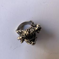 Skull Ring $10