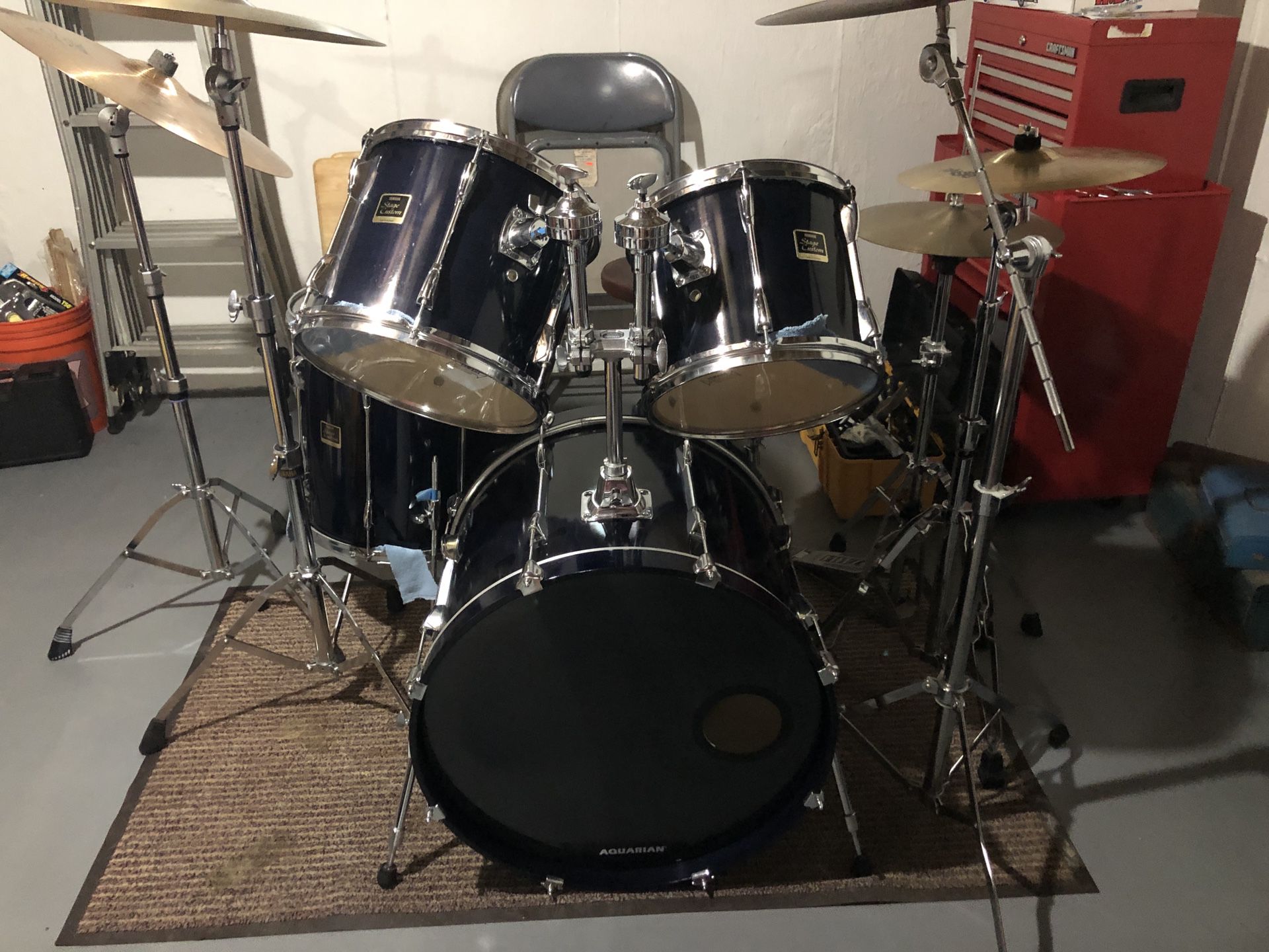 1999 Yamaha Stage Custom drum set in the color Dark Transparent Blue