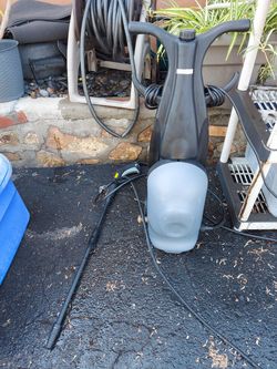 Chicago Electric Power Tools Model 2433 Pressure Washer 1800 PSI