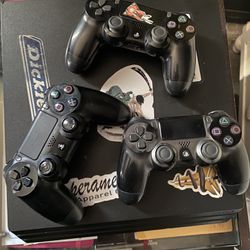 PS4 Pro With 3 Controllers 
