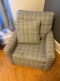 Swivel chair