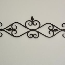 Scroll Wall Decor