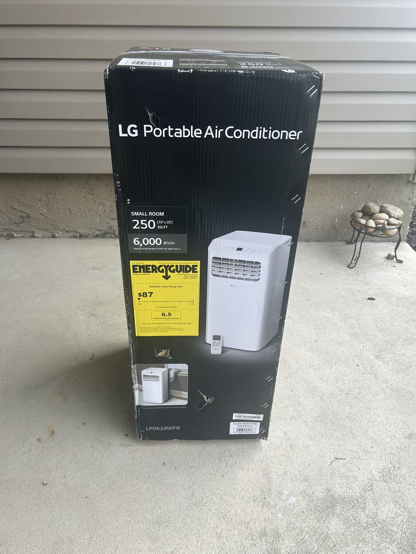 LG Portable Air Conditioner 